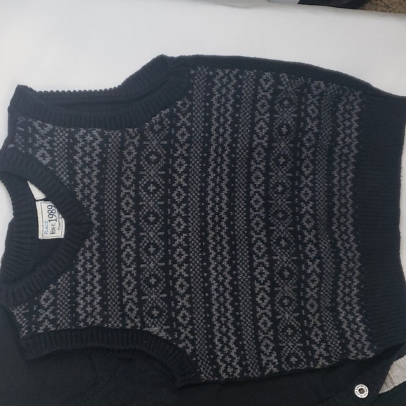 5/$30 CALVIN KLEIN button down collared shirt, Childrens Place Sweater V… - Picture 2 of 5